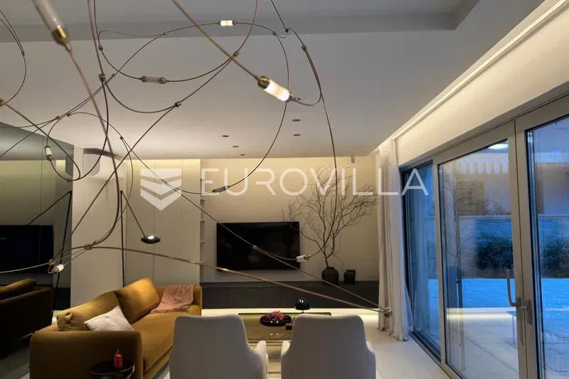 Krk, luxurious three-room apartment, 93 m² NEW CONSTRUCTION – 2