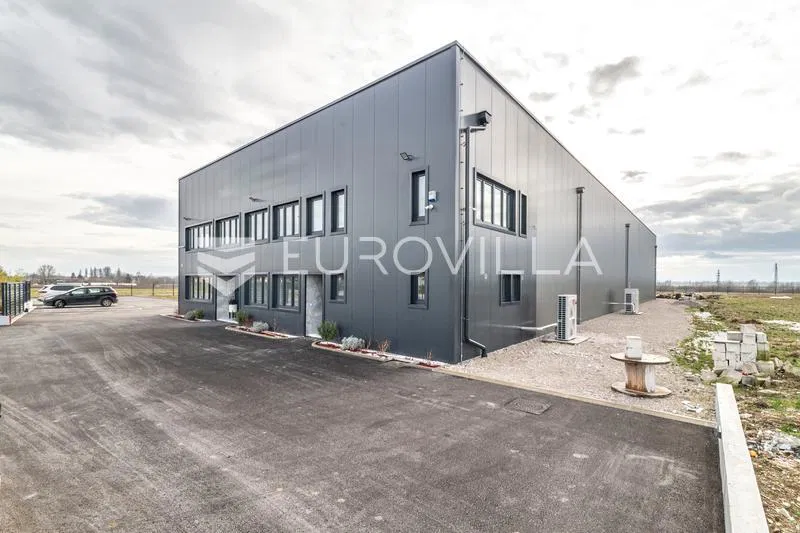 Gospodarska zona, Pisarovina I., proizvodno, skladišna hala 1116 m²