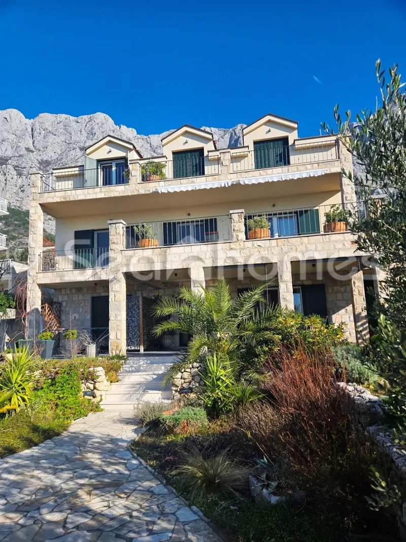 Ház Makarska – 2