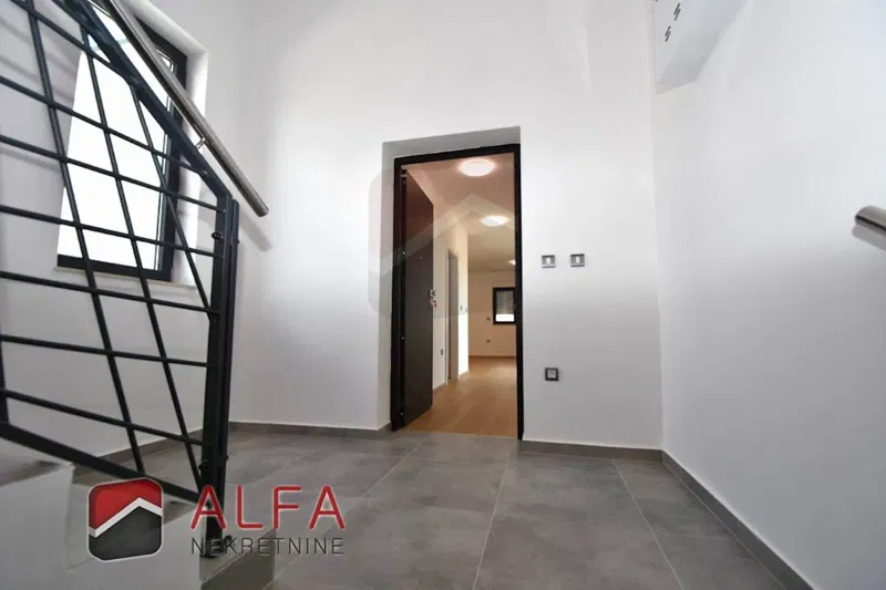 Croazia, Vodice, nuovo appartamento con due camere da letto in vendita, primo piano – 3