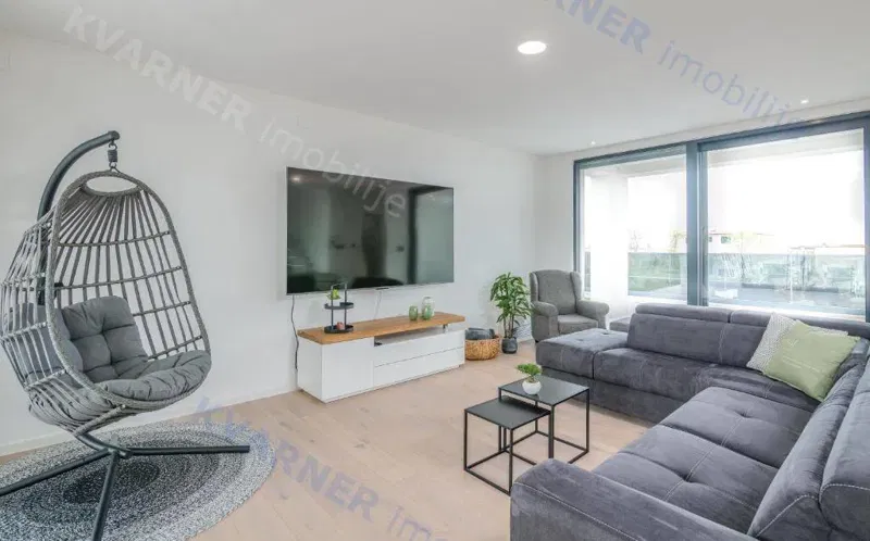 For sale: Modern villa with pool and sea view in Malinska – 2