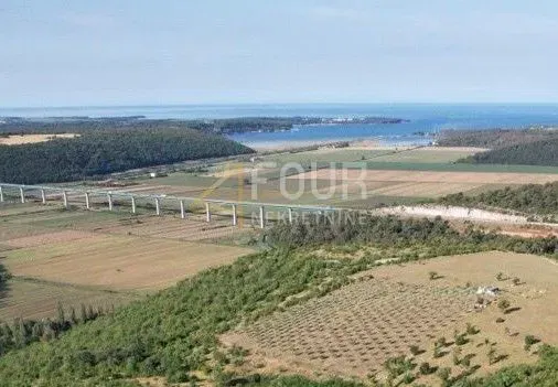 Land Brtonigla, 650m2 – 2