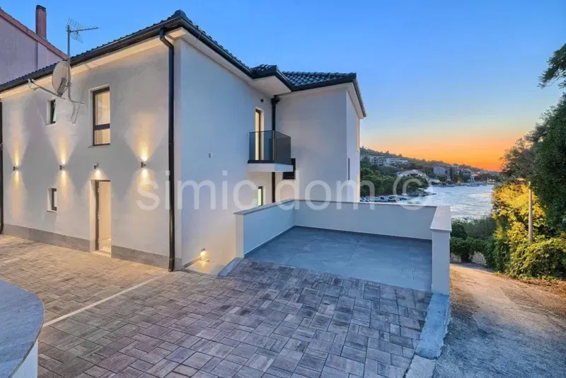 Beautiful house by the sea near Rogoznica – 3