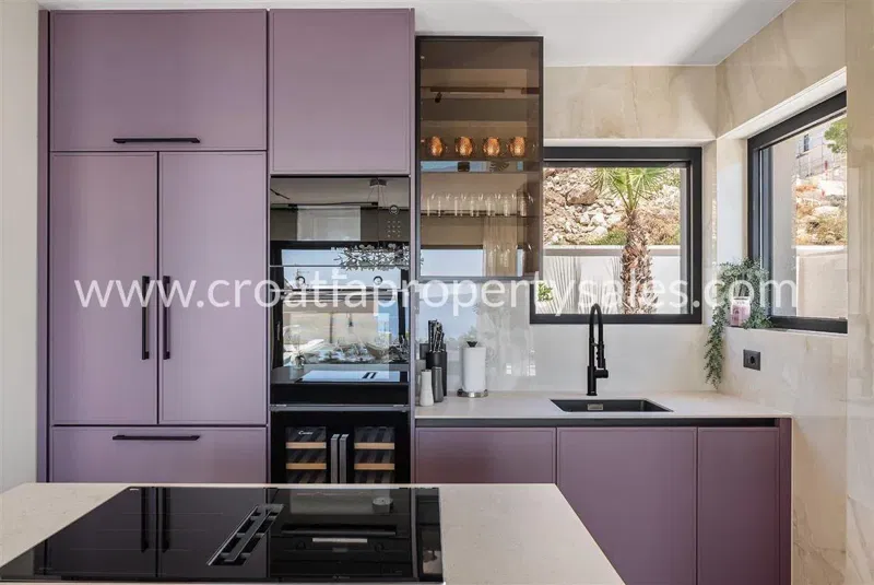 Split, villa for sale, 1.680.000 € – 3