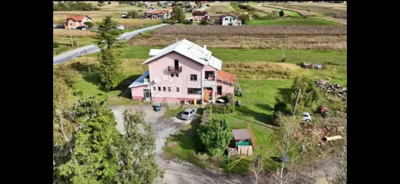 House Odranski Obrež, Brezovica, 320m2 – 2