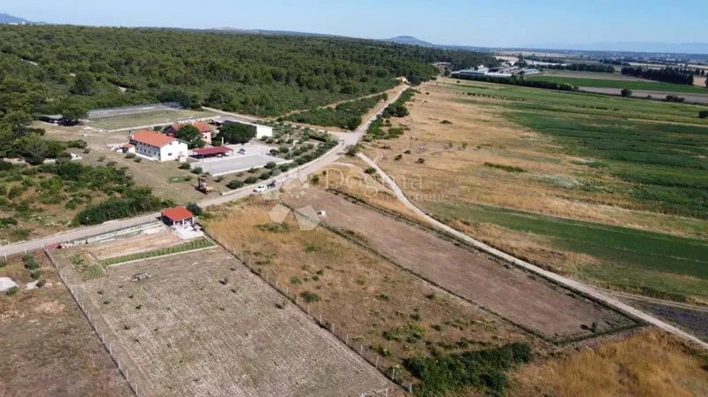 Building land Sveti Filip i Jakov, Sveti Filip I Jakov, 4.570m2 – 2