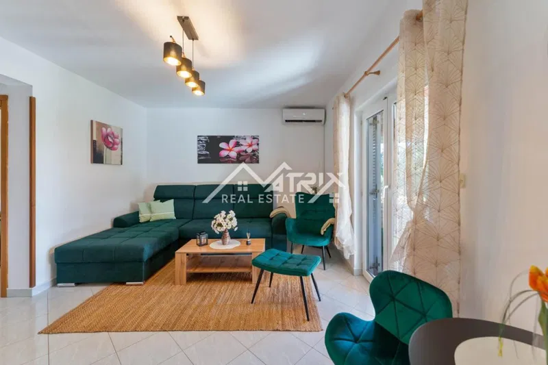 Marčana okolica – Hiša z dvema apartmajema in zazidljivim zemljiščem, blizu morja! – 3