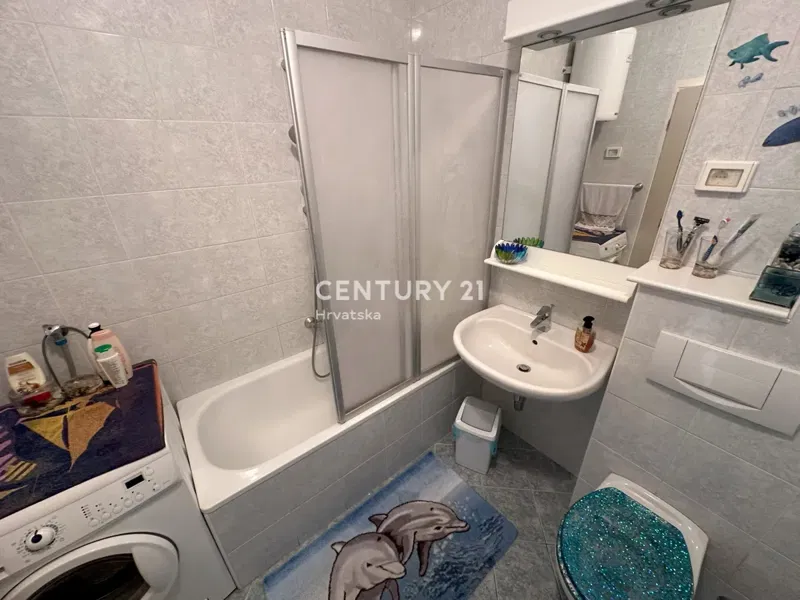UMAG, APARTMENT WITH TWO BEDROOMS AND AN OPEN SEA VIEW – 3