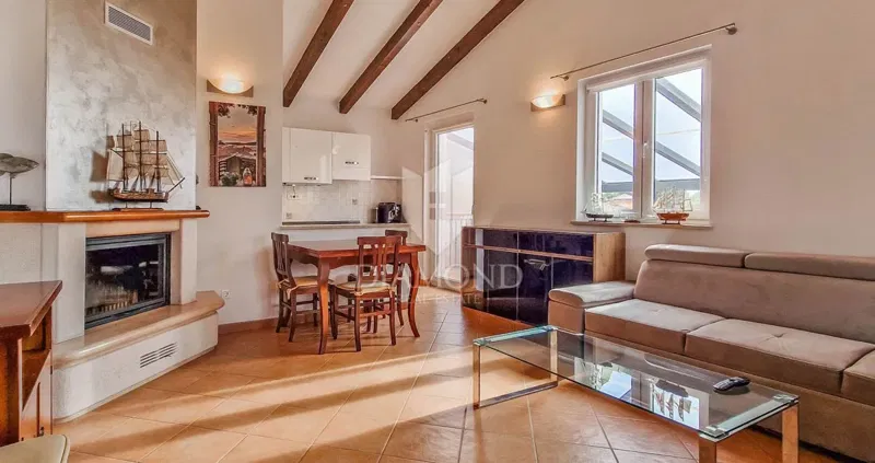 Parenzo, dintorni, bellissima casa bifamiliare con vista mare! – 3
