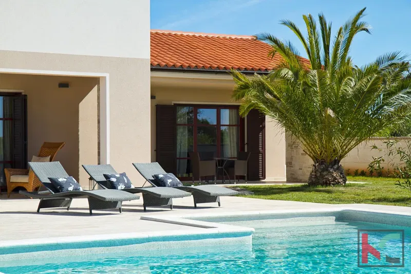 Istria - Juršić beautiful villa 400m2 on a spacious garden / pool 60m2 – 3