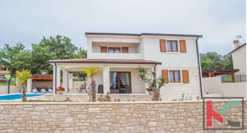 Istria, zona Parenzo, villa con piscina 180 m2 in una posizione tranquilla, #vendita – 3