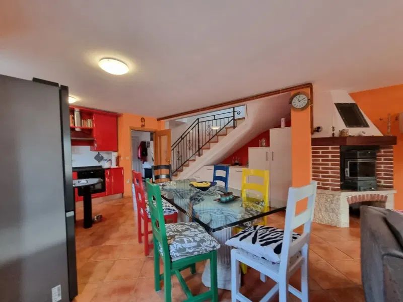 TAR!!! Semi-detached family house with 3 bedrooms, 200 m from the center – 2