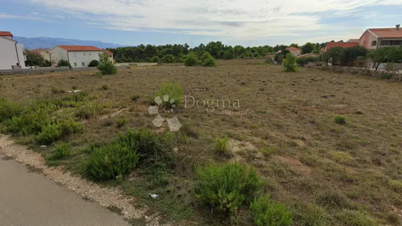Terreno edificabile Vir, 660m2 – 3
