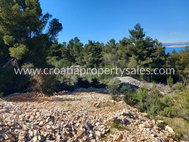 Brac, building land for sale, 290.000 € – 3