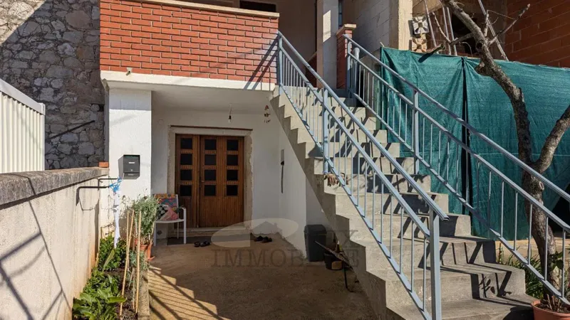 Casa a schiera con due unità abitative, a 10 km da Parenzo – 2