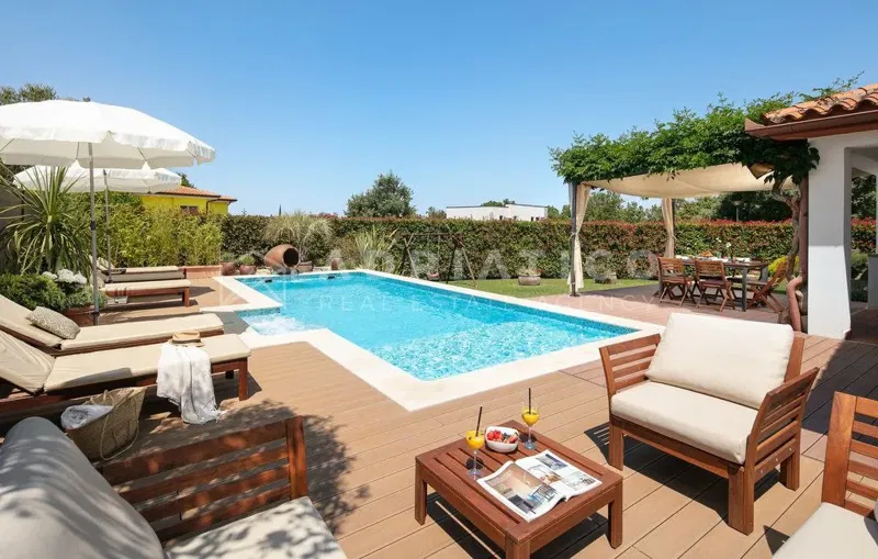 POREČ, House with private garden and swimming pool – 3