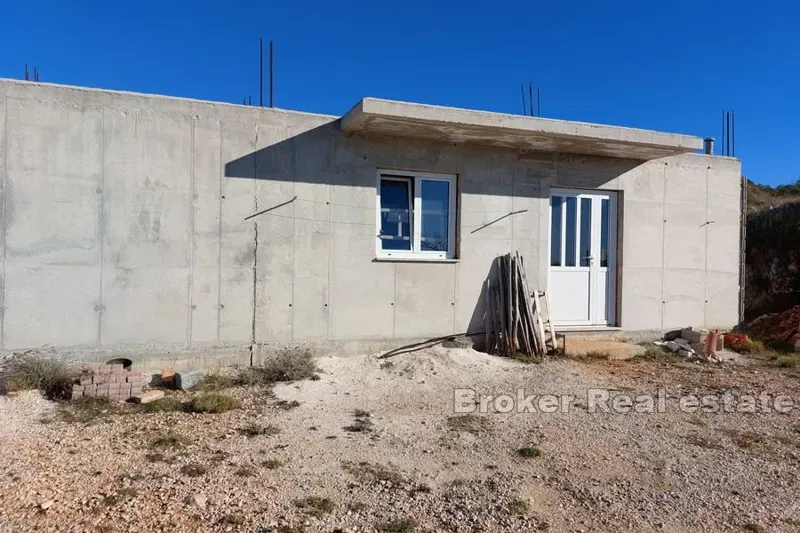 Land with open sea view – 3