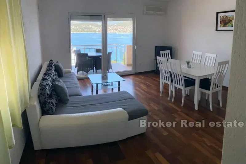 Palazzina con vista mare – 3