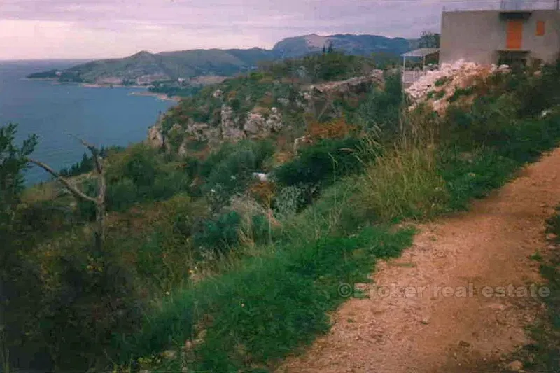 Terreno edificabile, in vendita – 2