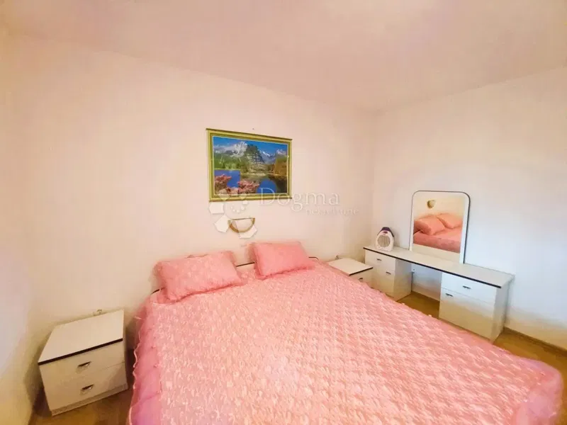 Istria, Labin, floor with three apartments – 2