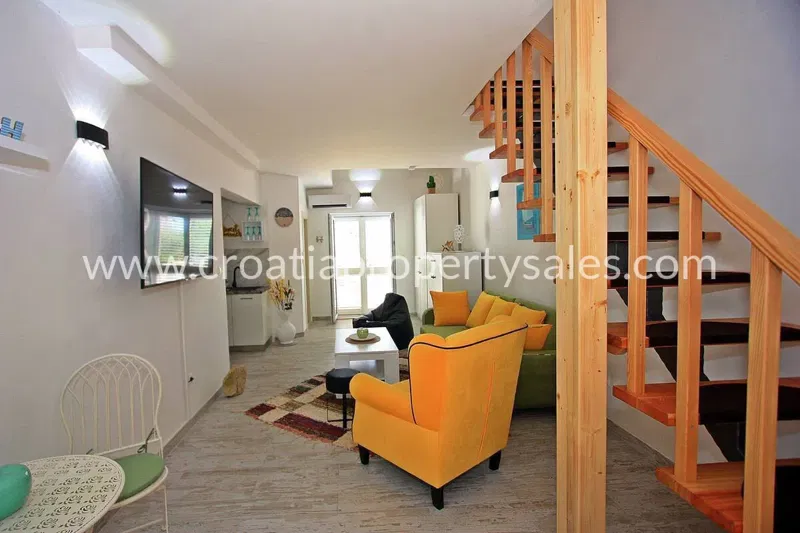 Brac, house for sale, 169.000 € – 3