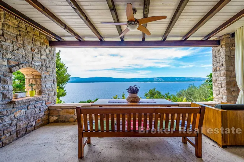 Una casa in pietra unica in una posizione prestigiosa con vista panoramica – 3