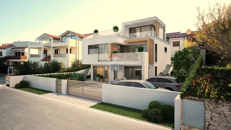 Istria, Crveni vrh, house under construction – 2