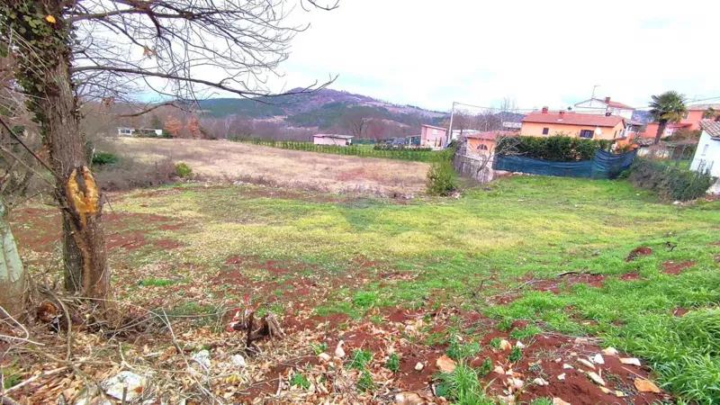 Terreno edificabile Karojba, 630m2 – 2