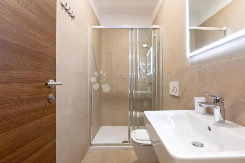 Appartamento Centar, Pula, 105m2 – 3