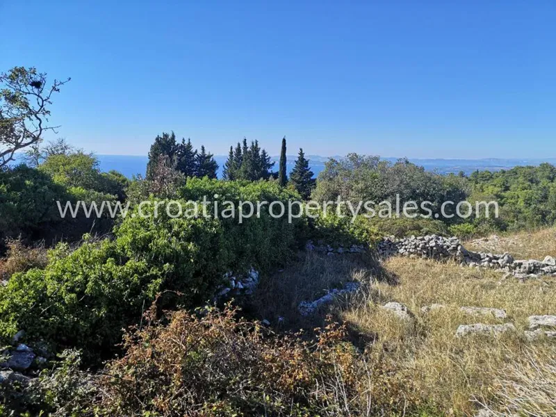Telek Hvar – 3