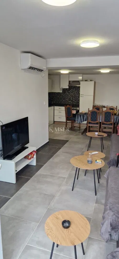 Crikvenica - 1 bedroom + living room apartment with garden and parking – 2
