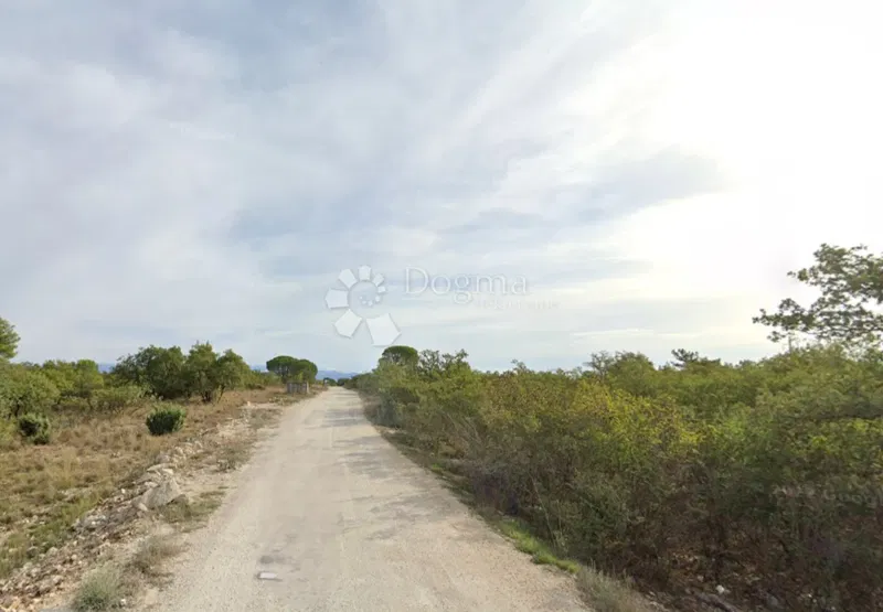 Building plot 1,488 m² – Zadar – 2