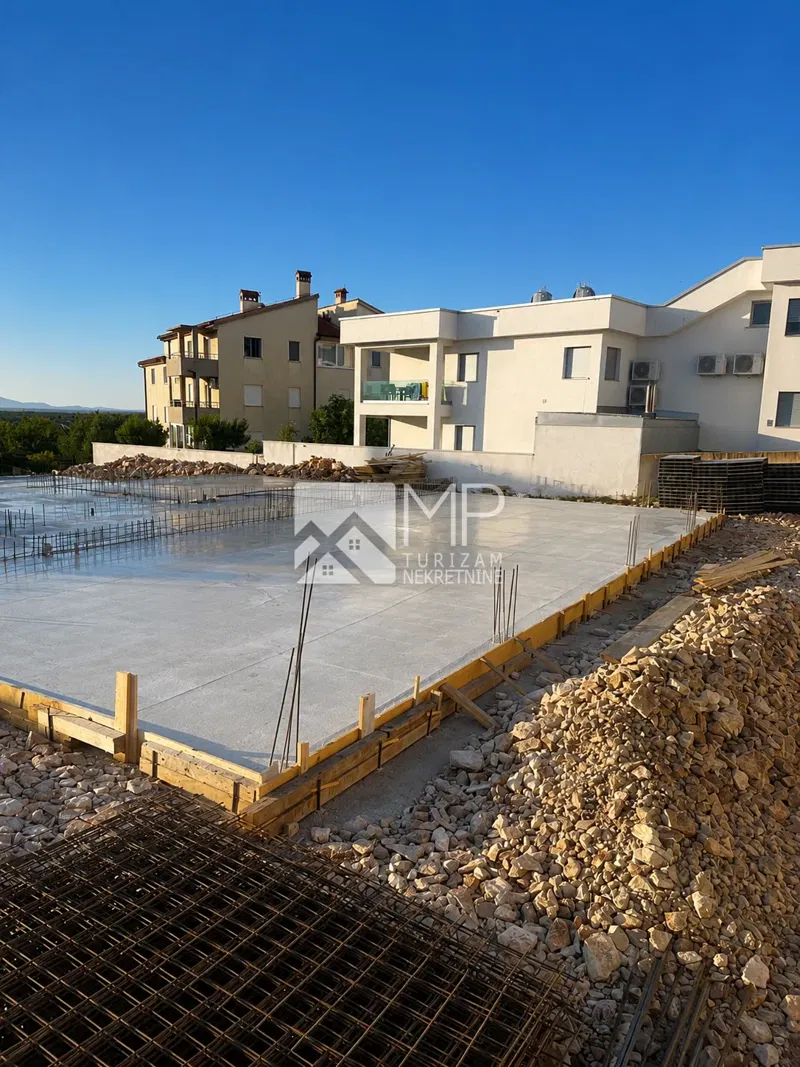 Ližnjan – Modern new building, apartment 54 m² on the 1st floor with parking space – 2