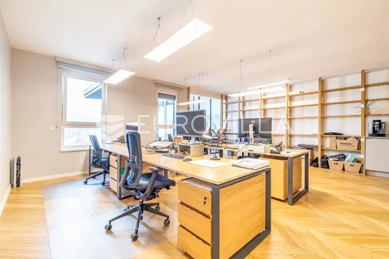 Lokal użytkowy Vrbani – 2