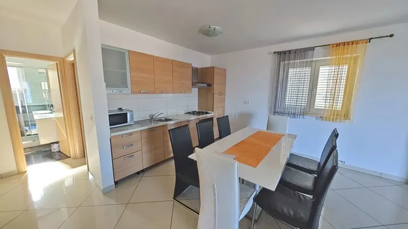 Vrbnik, confortevole appartamento con vista mare! – 2