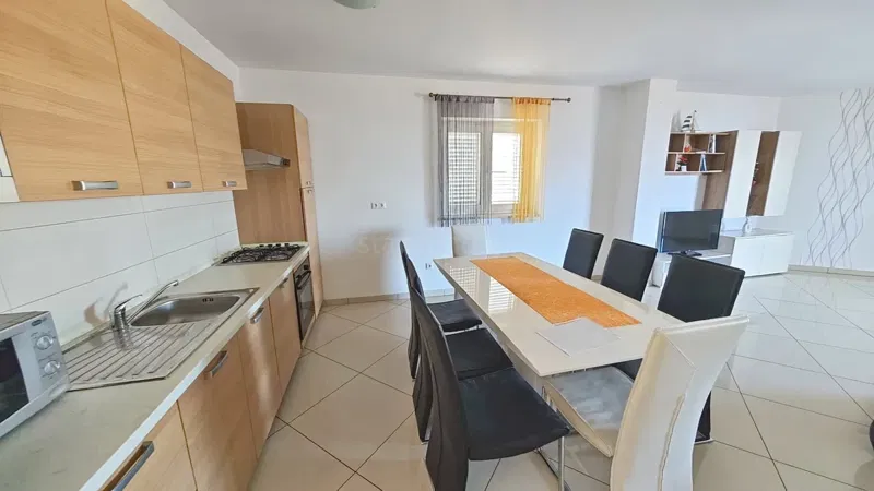 Vrbnik, confortevole appartamento con vista mare! – 3