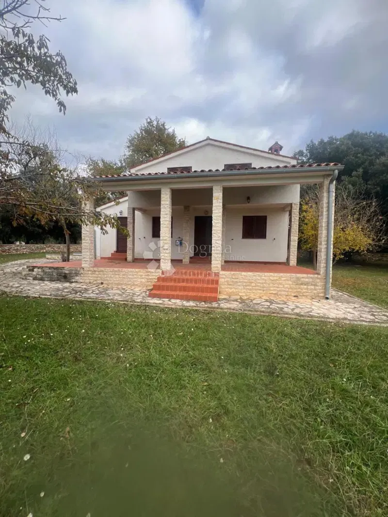 Ház és tágas telek 11.090 m2 – 2