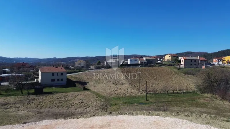 Pazin, beautiful land with building permit – 3