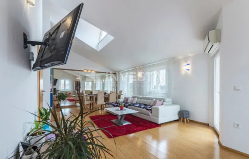 Pula, Nova Veruda two-story apartment with parking – 2