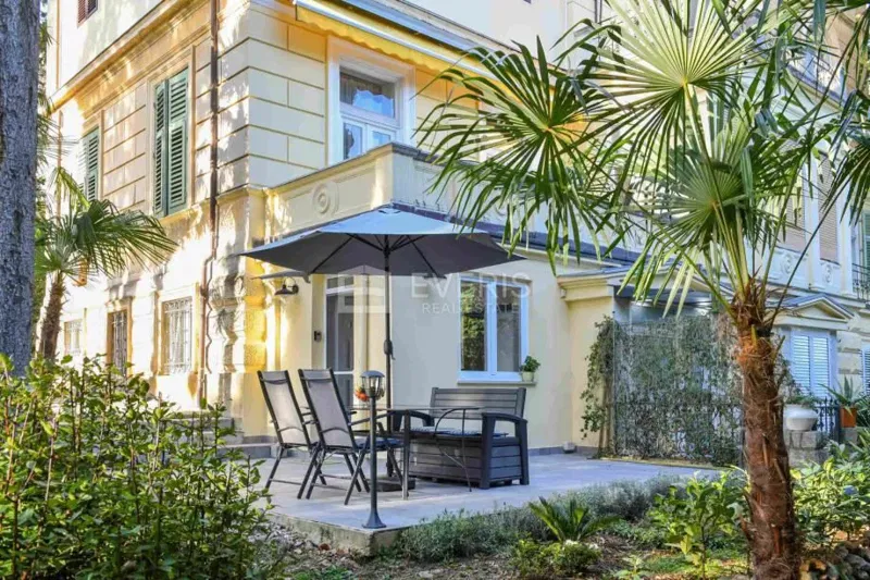Opatija, 53m2