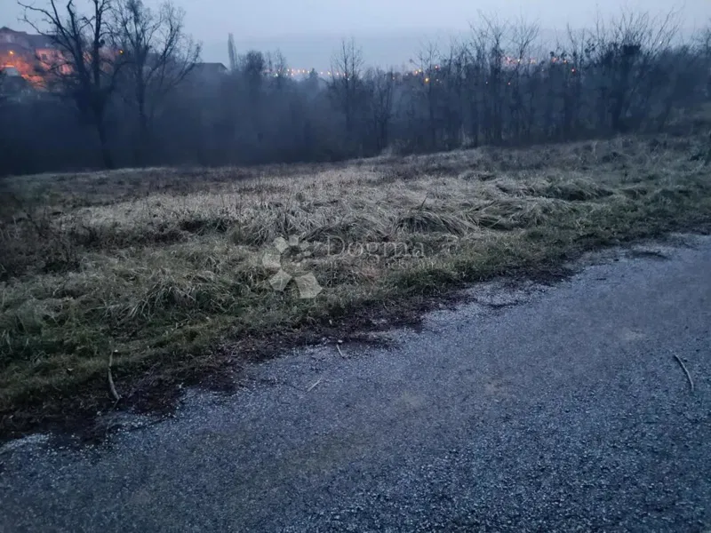 Terreno agricolo Đurđekovec, Sesvete, 1.212m2 – 2
