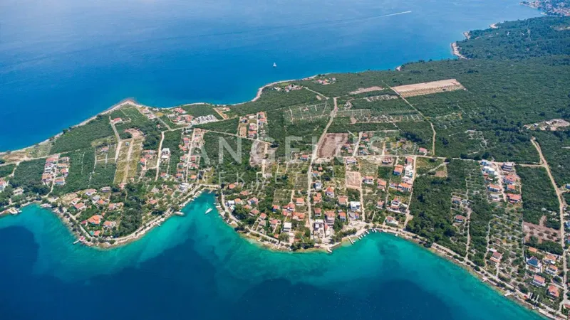 Terreno Nečujam – 3