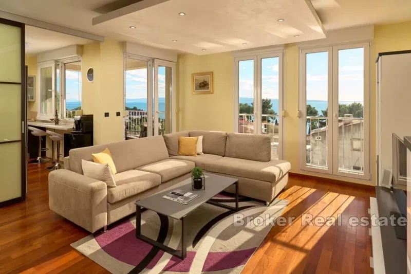 Bellissimo appartamento con tre camere da letto con vista mare – 2