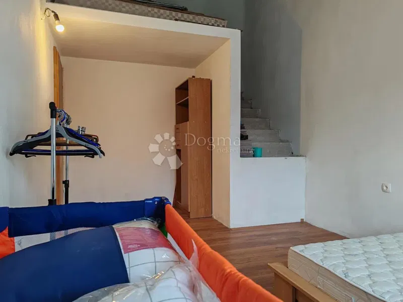 Apartment Vir 90m² – 300m from the beach, three parking spaces – 3