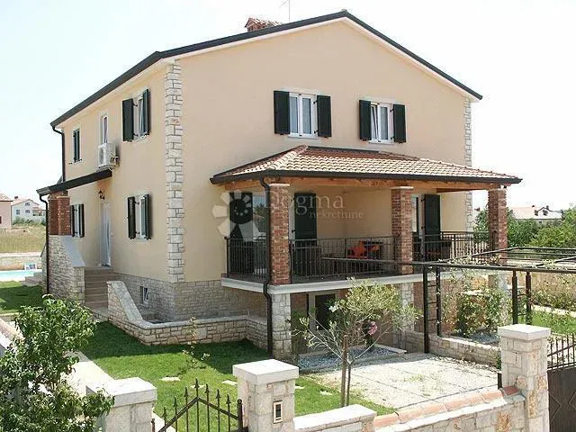 Дом Umag, 170,28m2 – 3