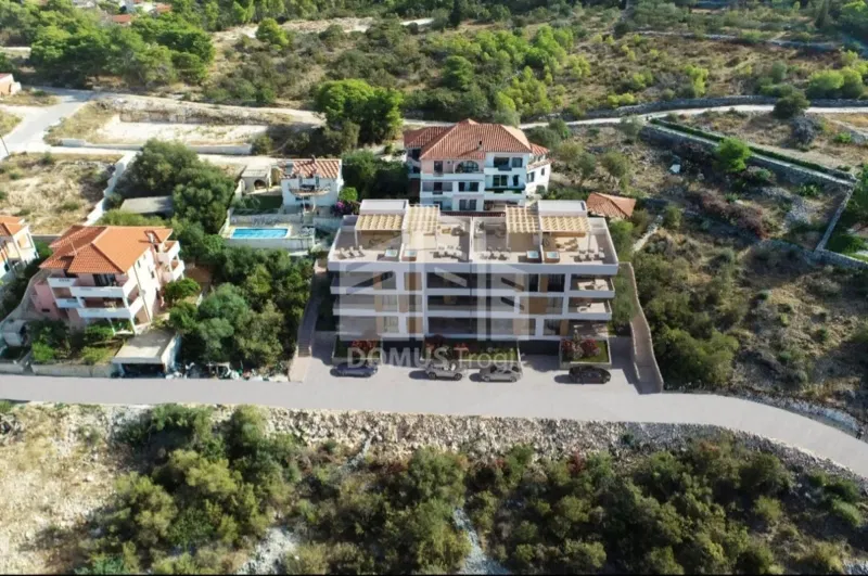 TROGIR - CIOVO*** Penthouse with roof terrace, 71 m2 + 85 m2! – 3