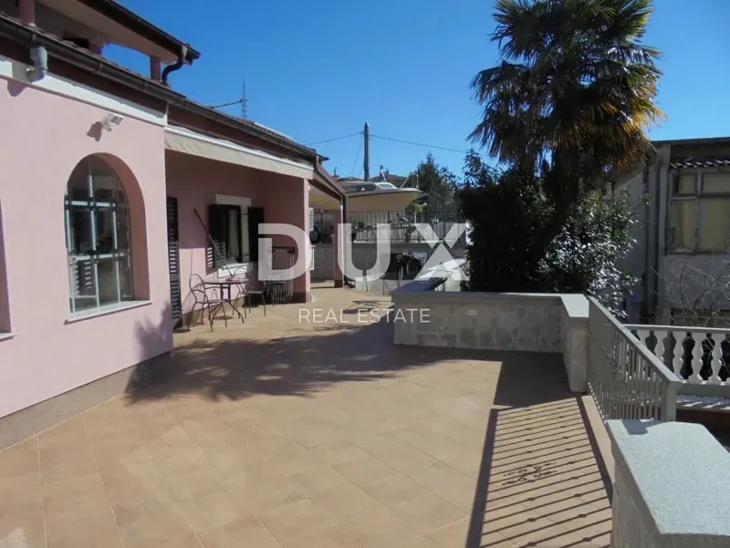 Rijeka, Podmurvice, dom, 275 m2, 3 apartamenty – 2
