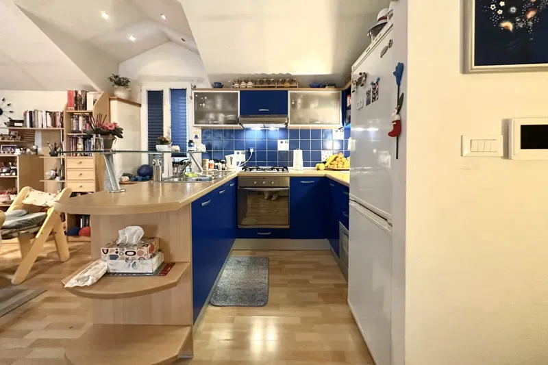 Appartamento con tre camere da letto in posizione idilliaca – 3