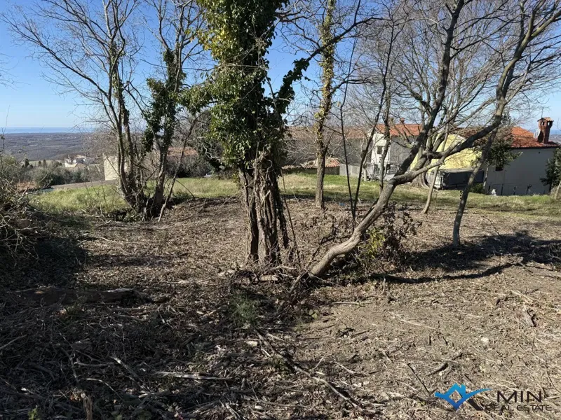Building land with a beautiful sea view – Buje – 3