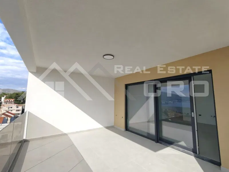 Ciovo properties – Spacious apartments in a modern new building with an elevator, for sale – 2